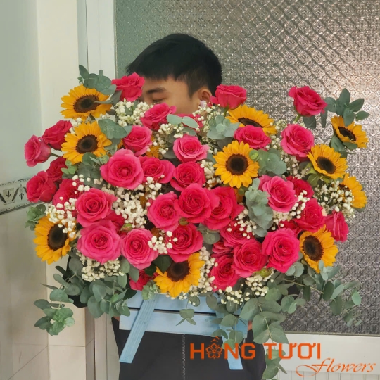 Hộp Hoa 24